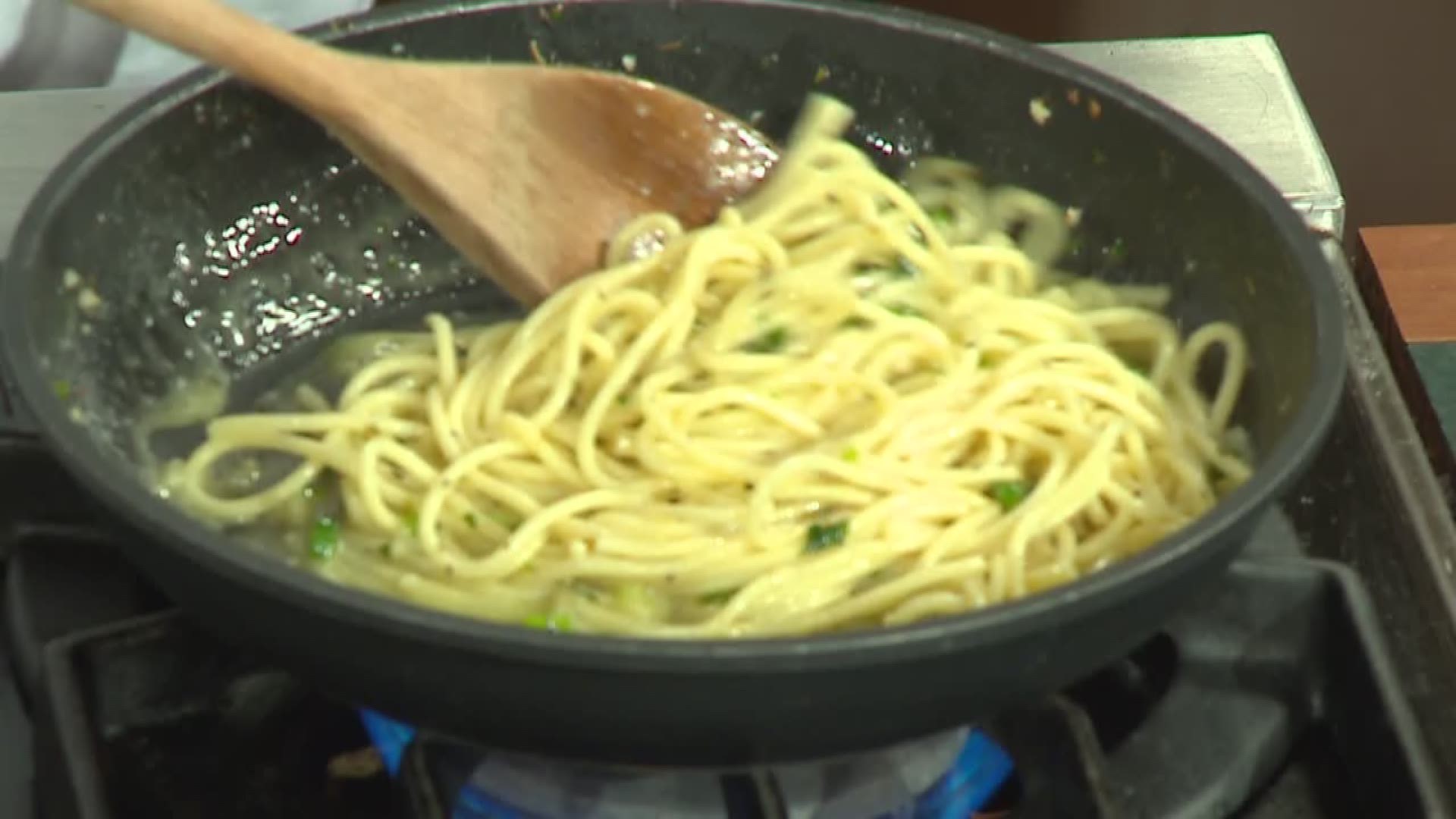 Chef Kevin Belton whips up another great dinner idea, spaghetti bordelaise.