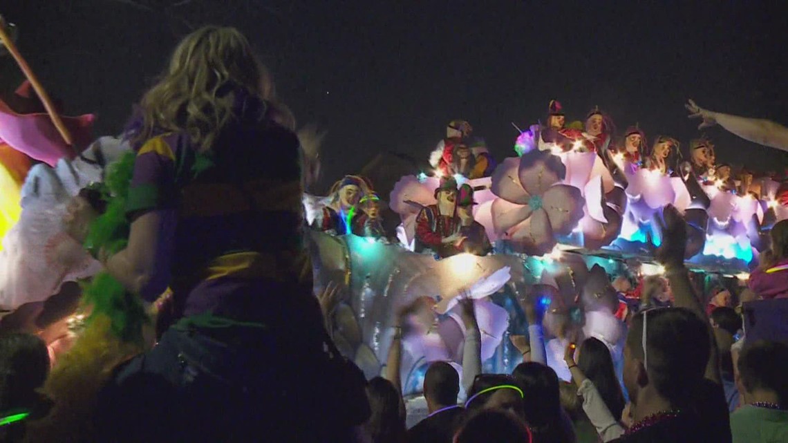 Doctors warn not to let your guard down during Mardi Gras; COVID still spreading - Vimarsana News