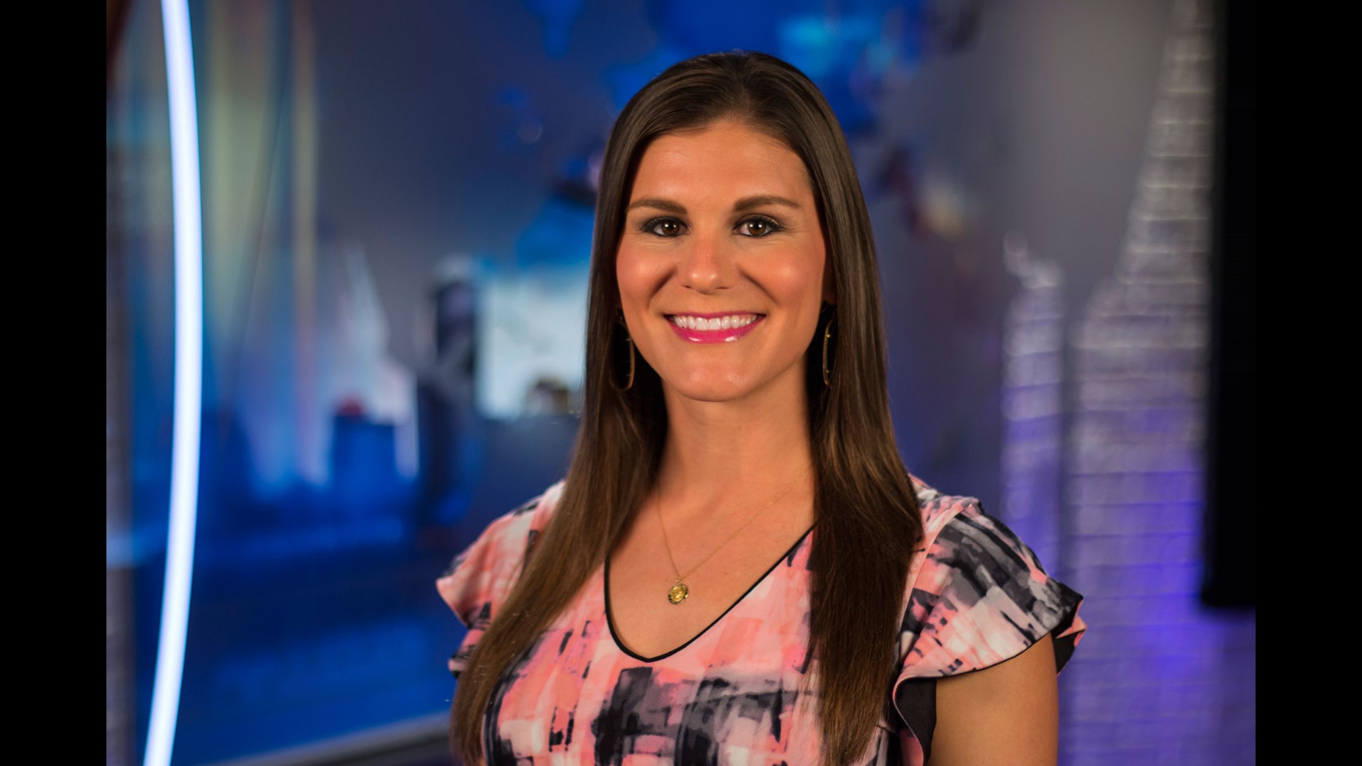 Leslie Spoon Morning News Anchor