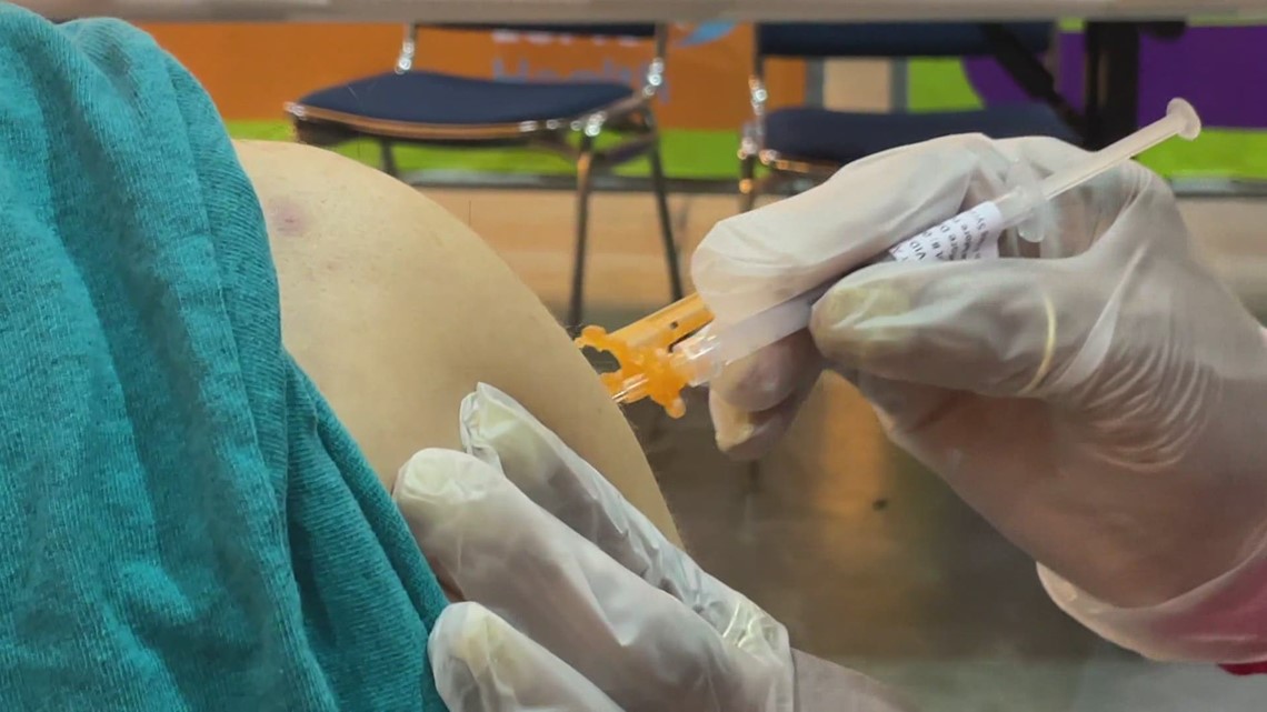 Delta variant, Louisiana's low vaccination rate cause largest COVID spike in 5 months, doctors say - Vimarsana News