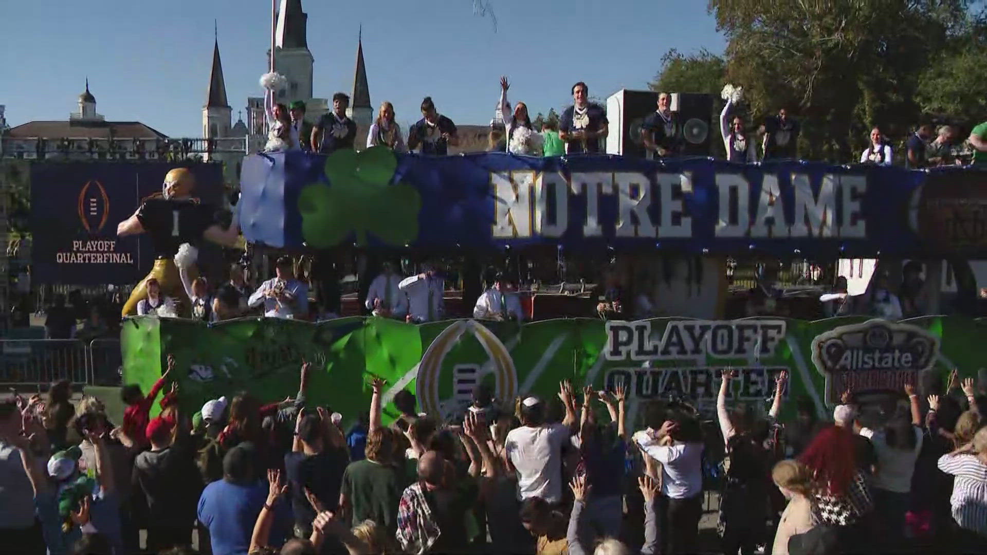 Notre Dame Fighting Irish football rolls in Sugar Bowl parade in New Orleans