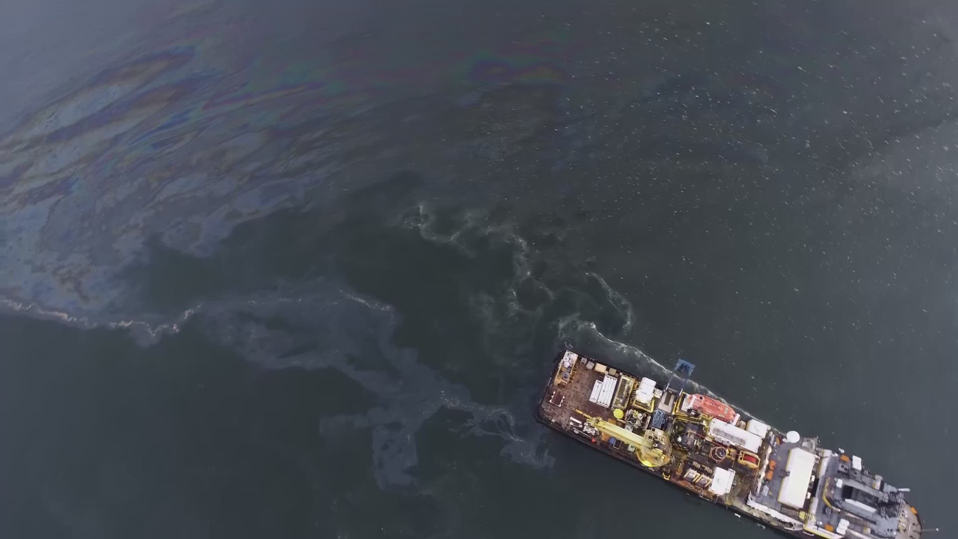 New footage shared from both March 23 and -- just more than one month later -- April 26 show the before-and-after of oil in the Gulf of Mexico after the 2004 Taylor Energy oil leak was contained this year.
