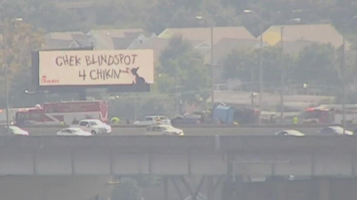 Crescent City Connection cleared after multivehicle crash