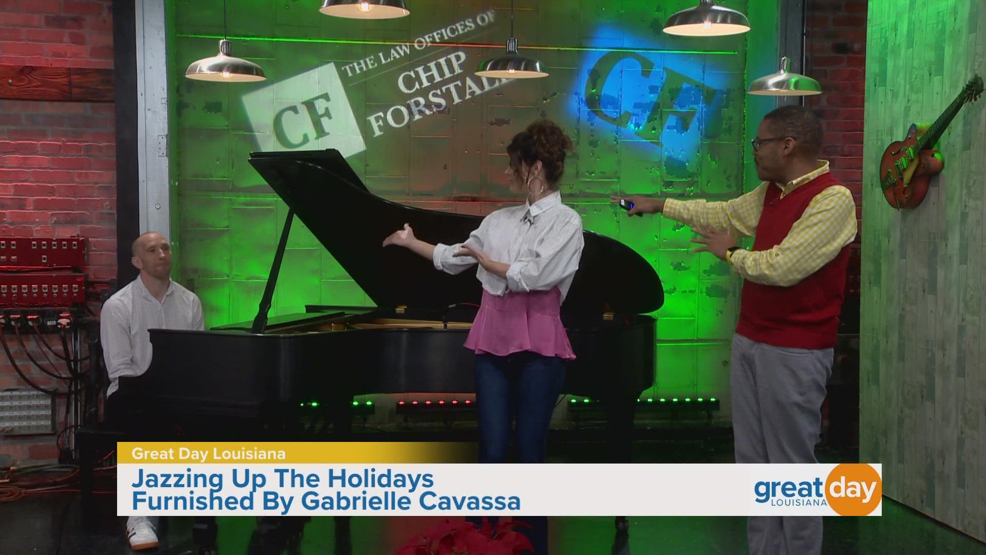Gabrielle Cavassa Performs 'Santa Baby
