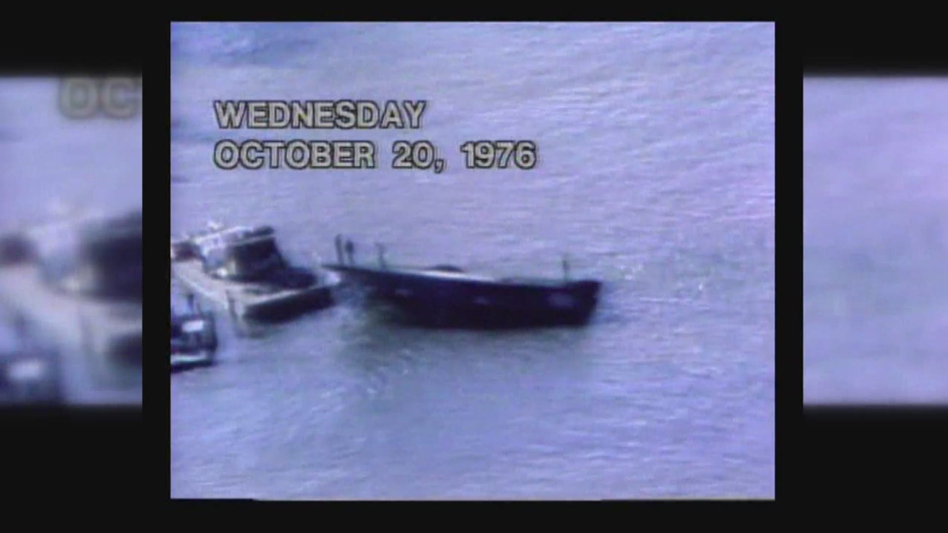 Photojournalist Derek Waldrip talks to residents who remember the Luling Ferry Disaster. 