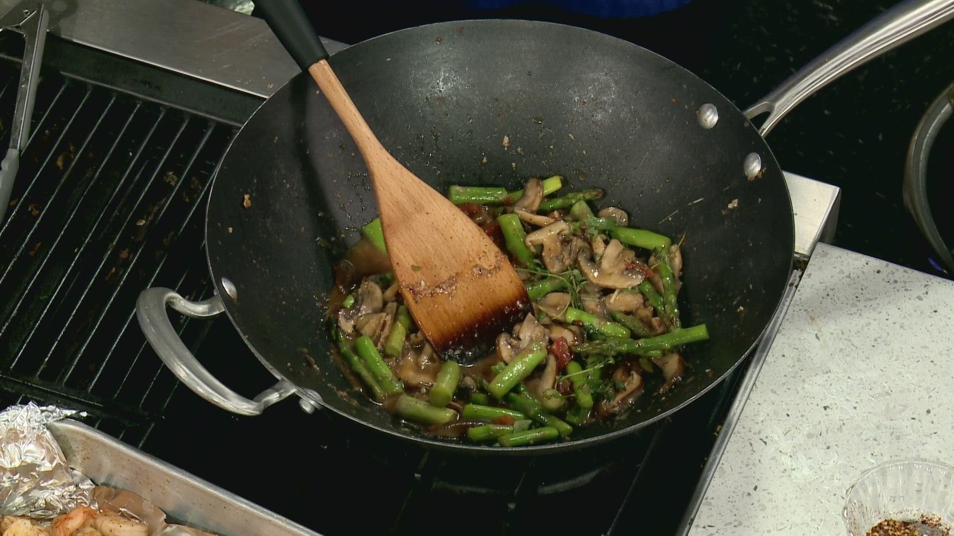 Chef Kevin Belton is cooking it up in the WWL Louisiana kitchen.