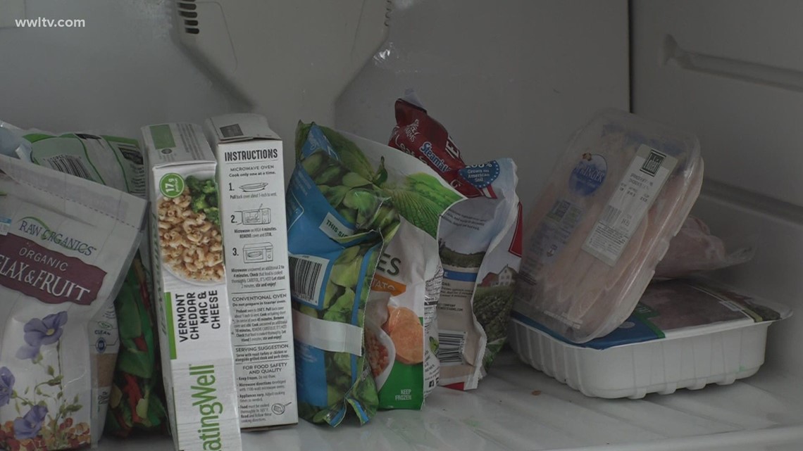 How long does the food in your fridge and freezer last during a power outage?