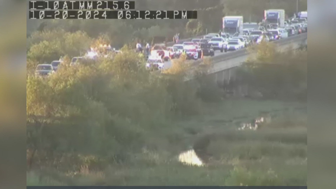 Accident on I10 in St. Rose, victim to be airlifted to hospital