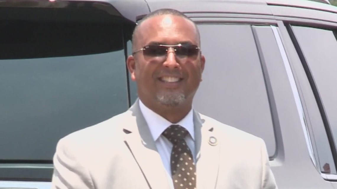 Officer Jeffrey Vappie reinstated on Cantrell's security detail