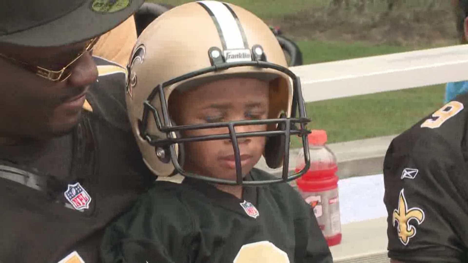 Saints fans turn out for first day of minicamp in Metairie