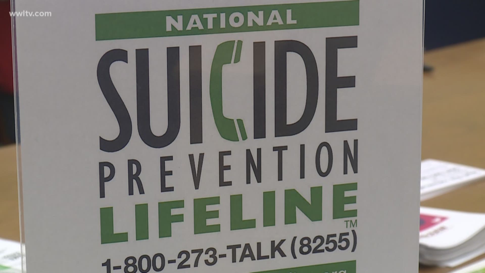 Psychiatrists and counselors say there are several warning sights someone with suicidal thoughts may show. 