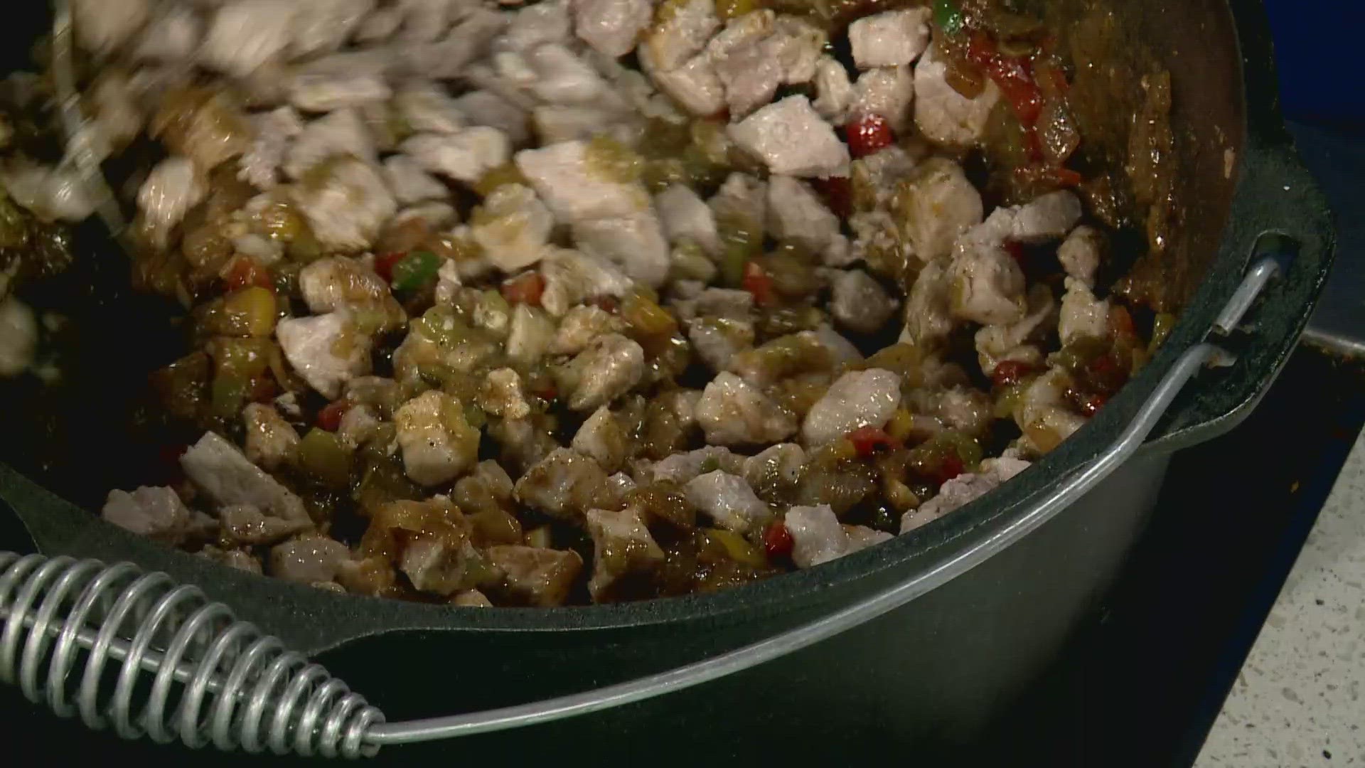 Chef Kevin Belton introduces you to his delicious pork chili verde recipe! And for dessert, some pecan pie bars.