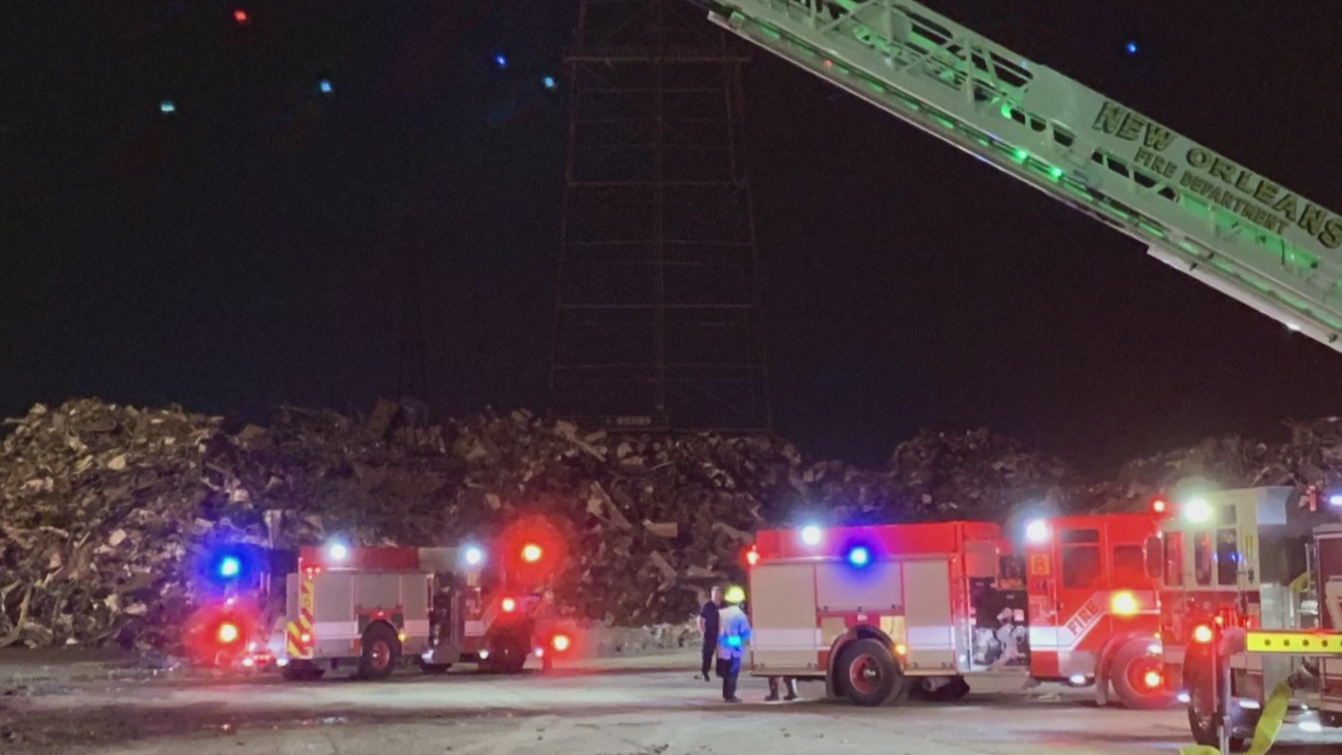 Firefighters contain 3-alarm scrap fire near Florida Ave. bridge