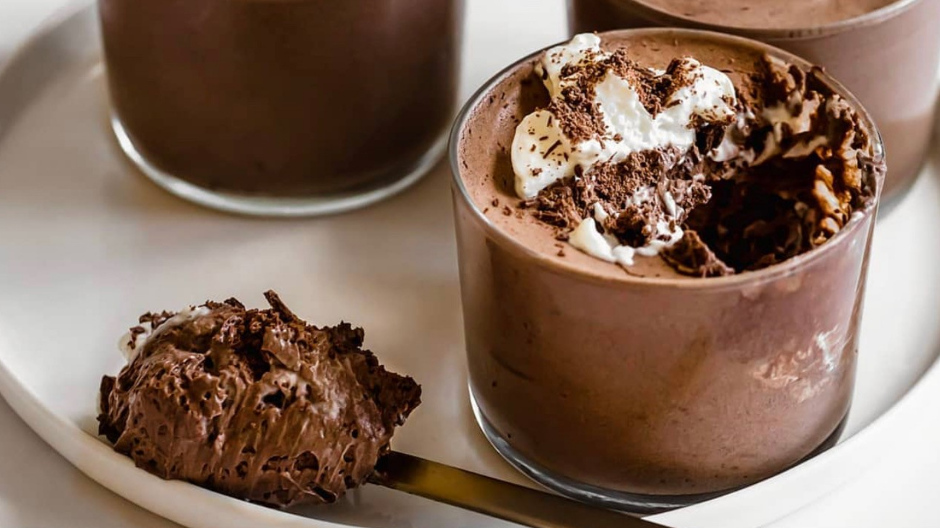 Light, fluffy, creamy and rich! You're going to love this simple chocolate mousse.