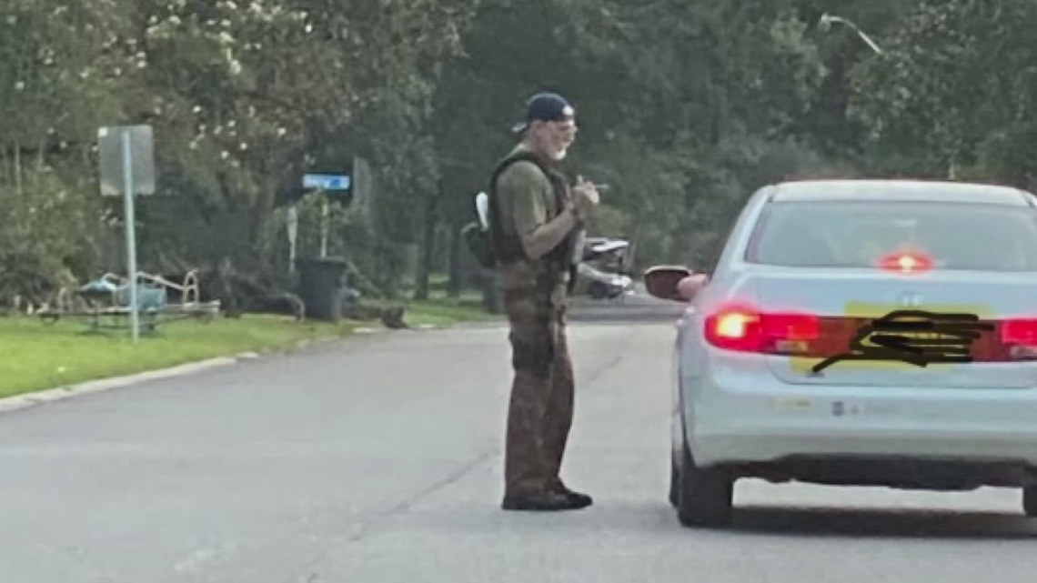 Man arrested for threatening school bus full of children in Baton Rouge, police say