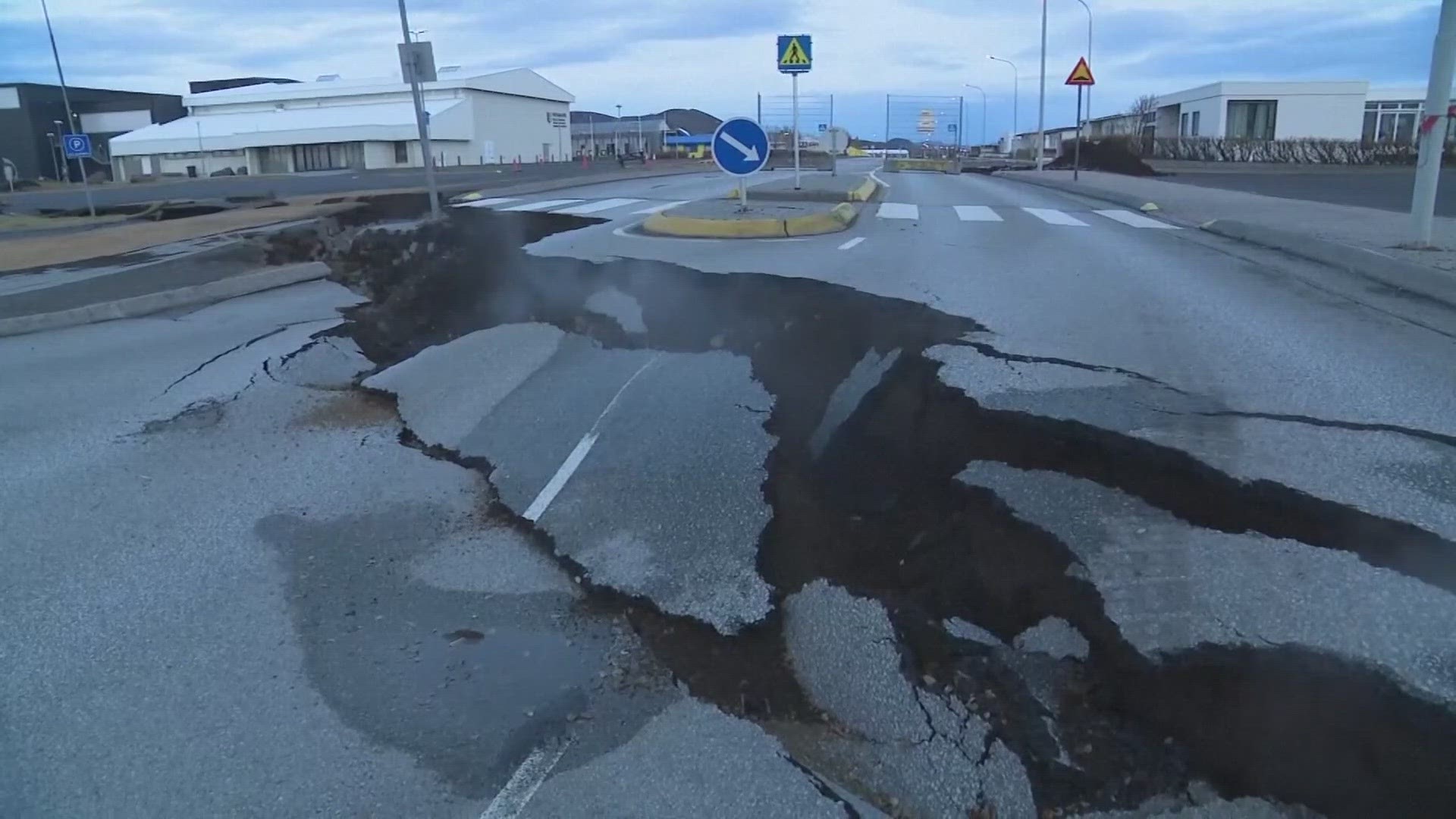 Earthquakes in Iceland as Volcano eruption nears | wwltv.com