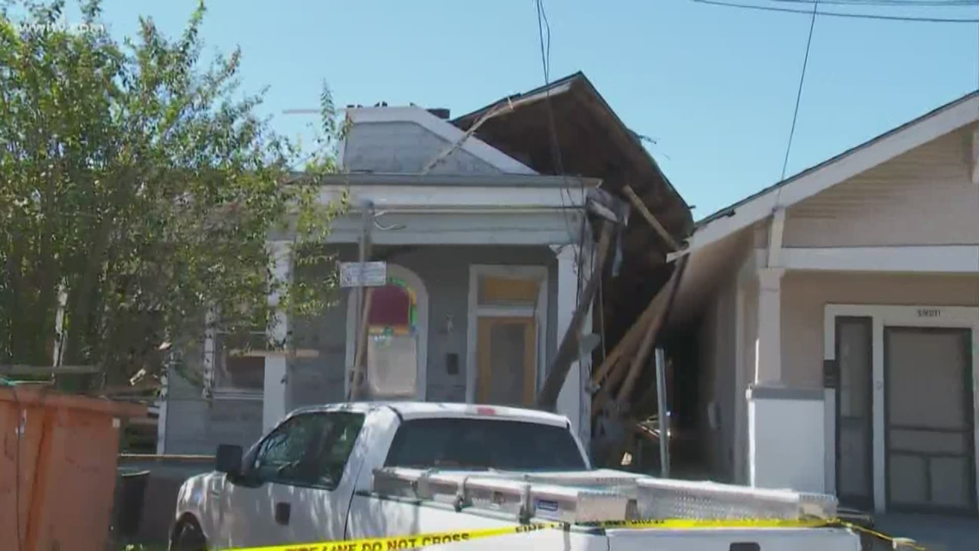 A house that was under repair collapsed in the Seventh Ward Thursday with several workers inside. 