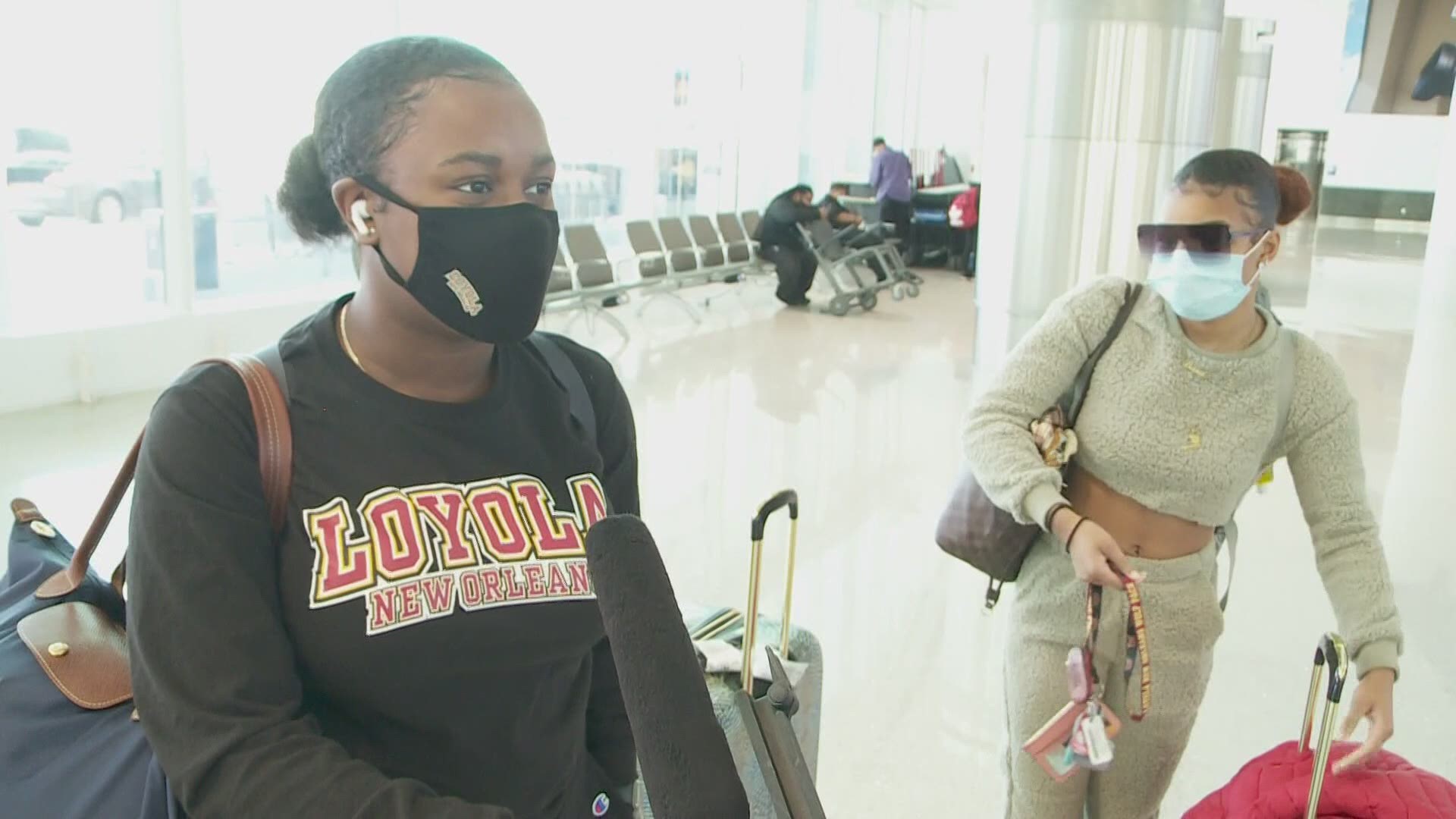 With a leap in coronavirus numbers, people are being asked not to travel for Thanksgiving.