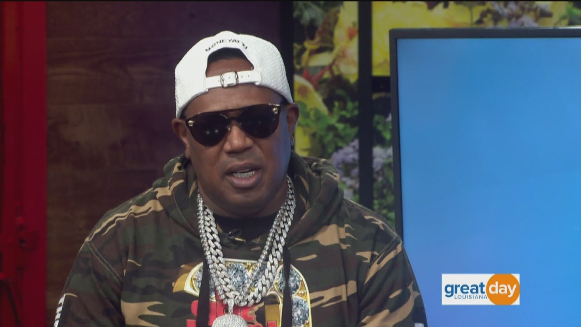 Entrepreneur, entertainer, singer and father: Master P does it all. He's here to talk to Chef Kevin about how fatherhood has molded him into the man he is today. We even speak to Master P's son Romeo about his favorite memories with his dad.