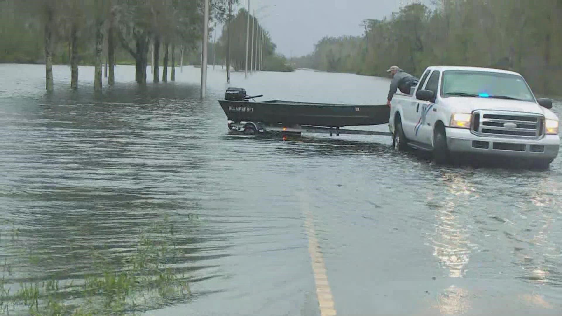 Rescue crews are getting ready for possible water rescues during Lafitte flooding.