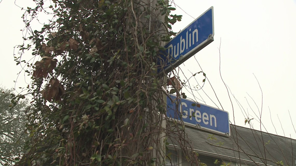 Tulane student, food delivery driver carjacked blocks apart Tuesday night - Vimarsana News