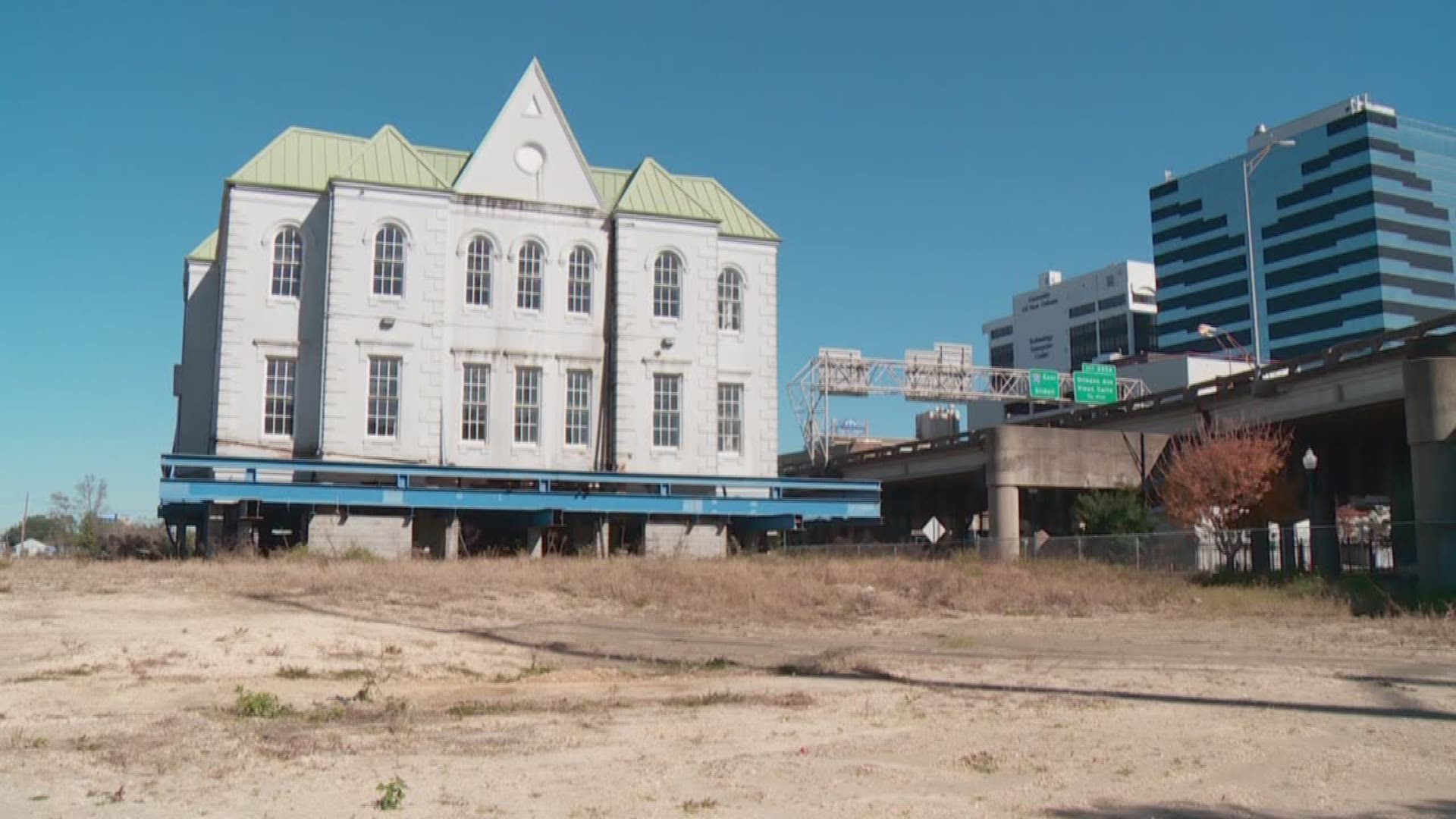 Jade Cunningham says the historic building that housed McDonogh#11 school is still sitting vacant near the campus of the new University Medical Center.