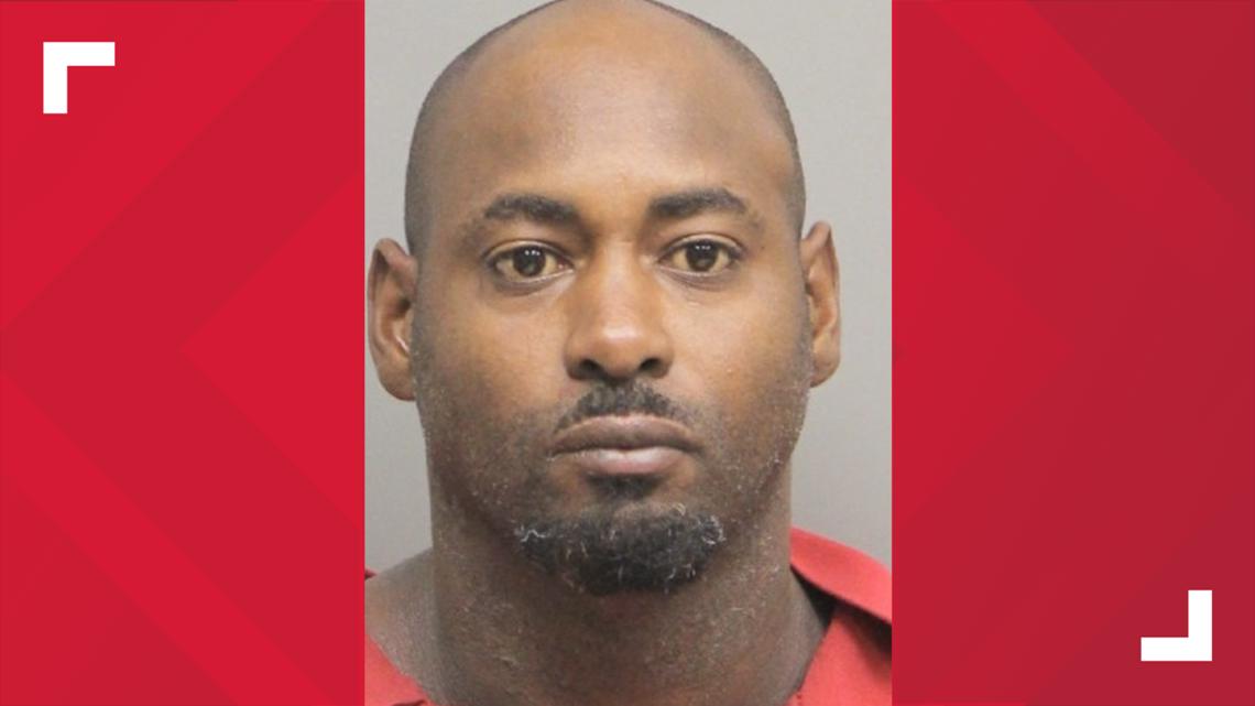 New Orleans police seek suspect in Iberville Street murder | wwltv.com