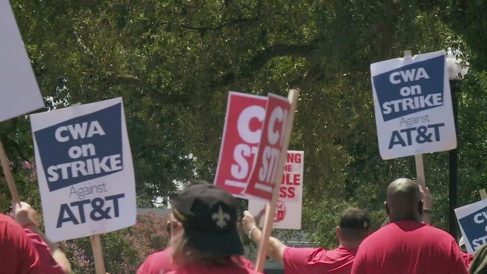 More than a dozen picketed outside the AT&T facility on Bonnabel Drive in Metairie on Saturday.