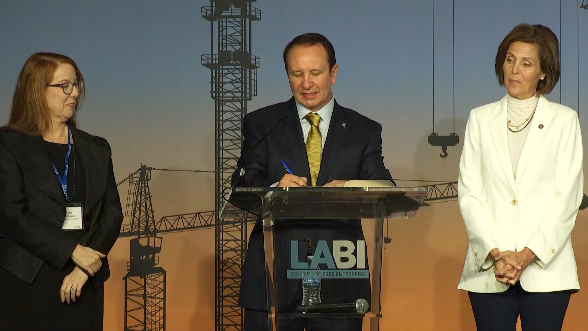 Louisiana Gov. Jeff Landry signed an executive order regarding industrial tax exemption program during keynote address at annual LABI luncheon on Wednesday, Feb. 21.