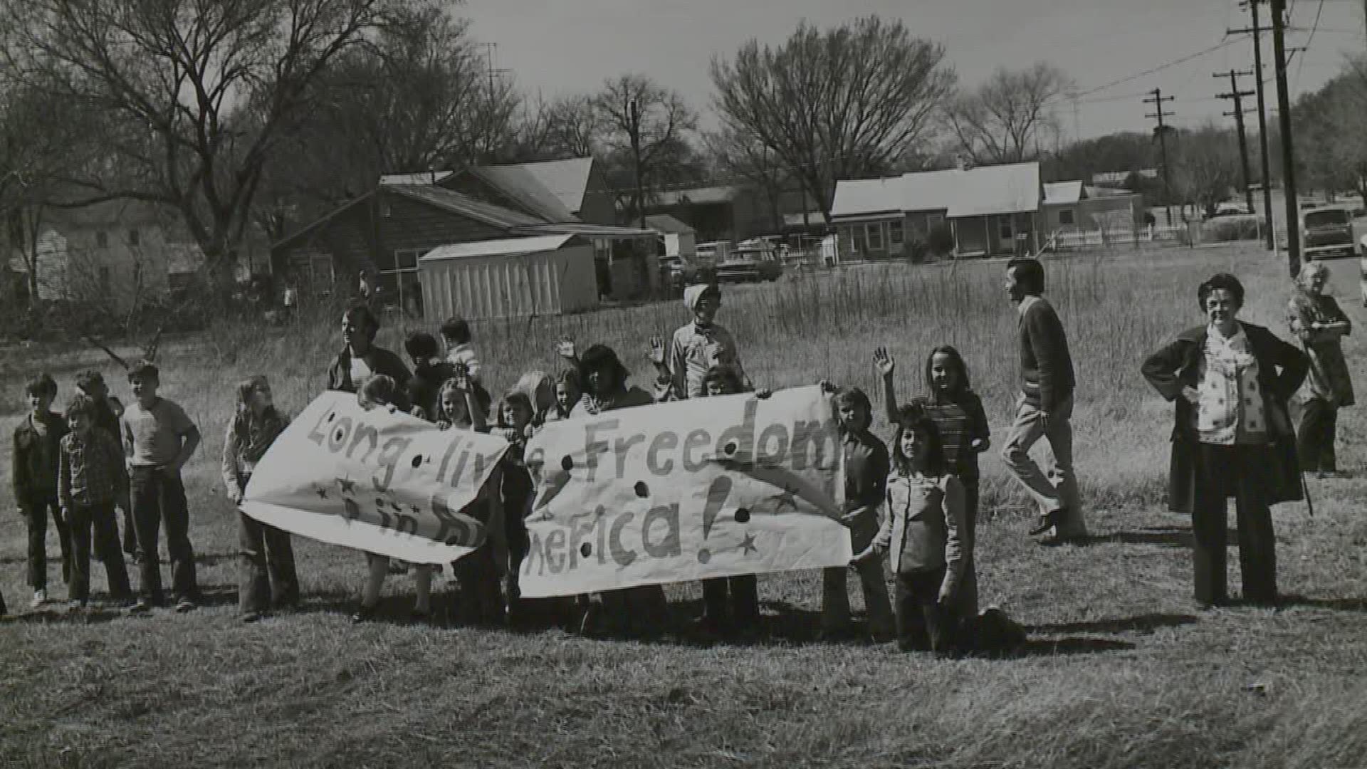 Thanh Truong talks to a local photographer about when he documented a simpler America.