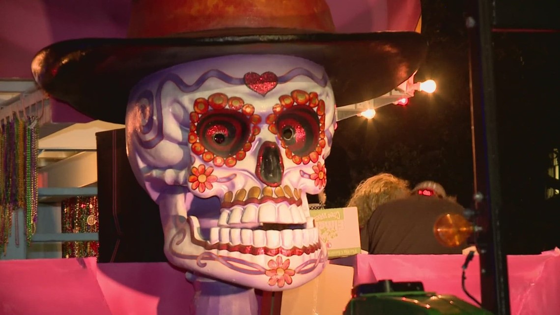 Krewe of Boo, scares their way through the French Quarter