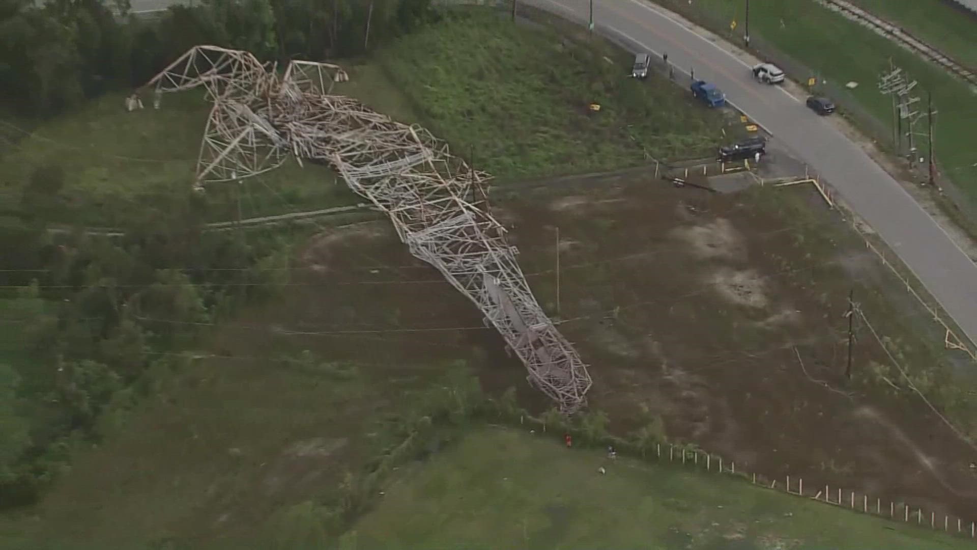Helicopter view of collapsed transmission tower in New Orleans