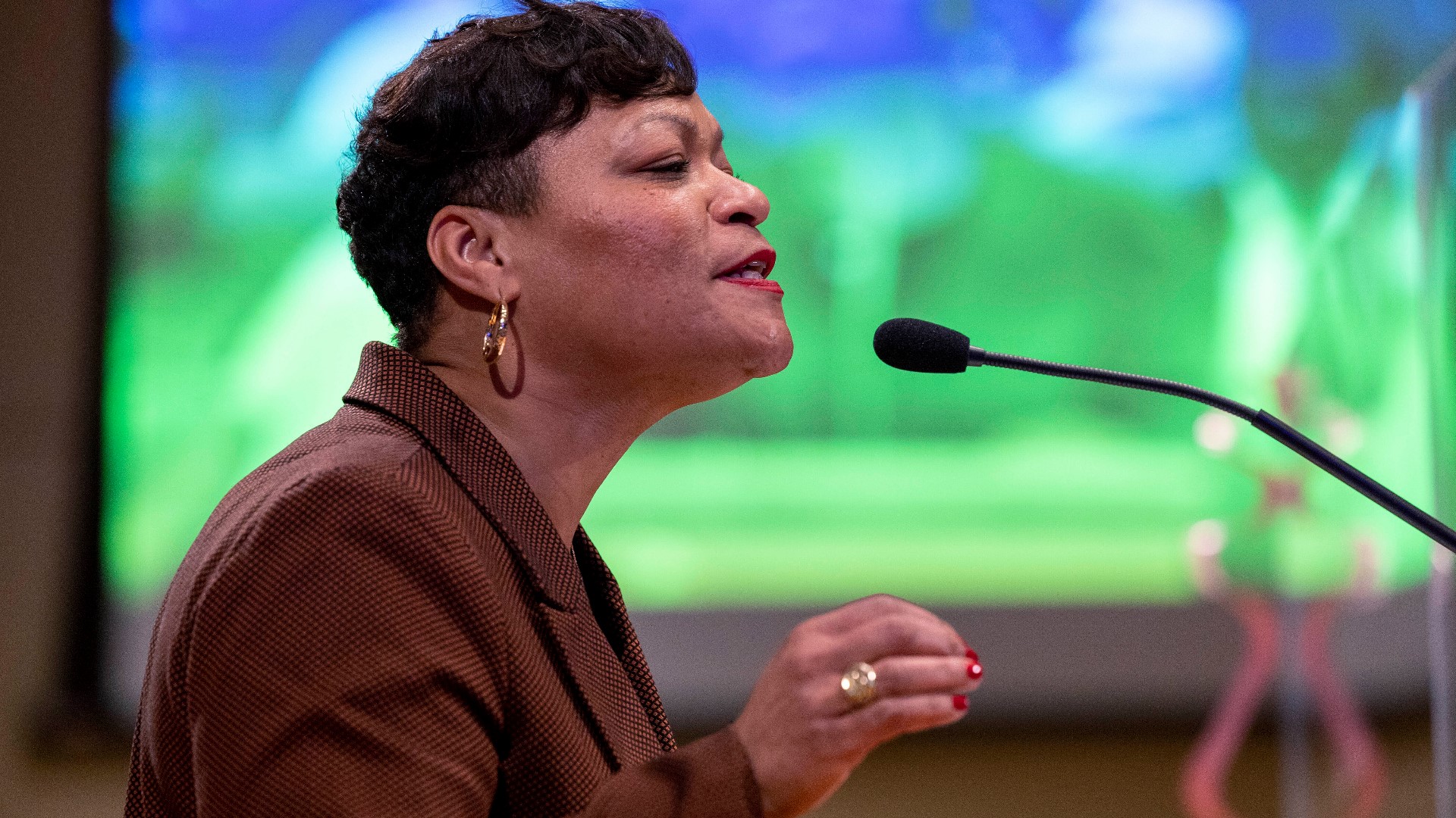 Campaign to recall N.O. Mayor LaToya Cantrell falls short of the required signatures.