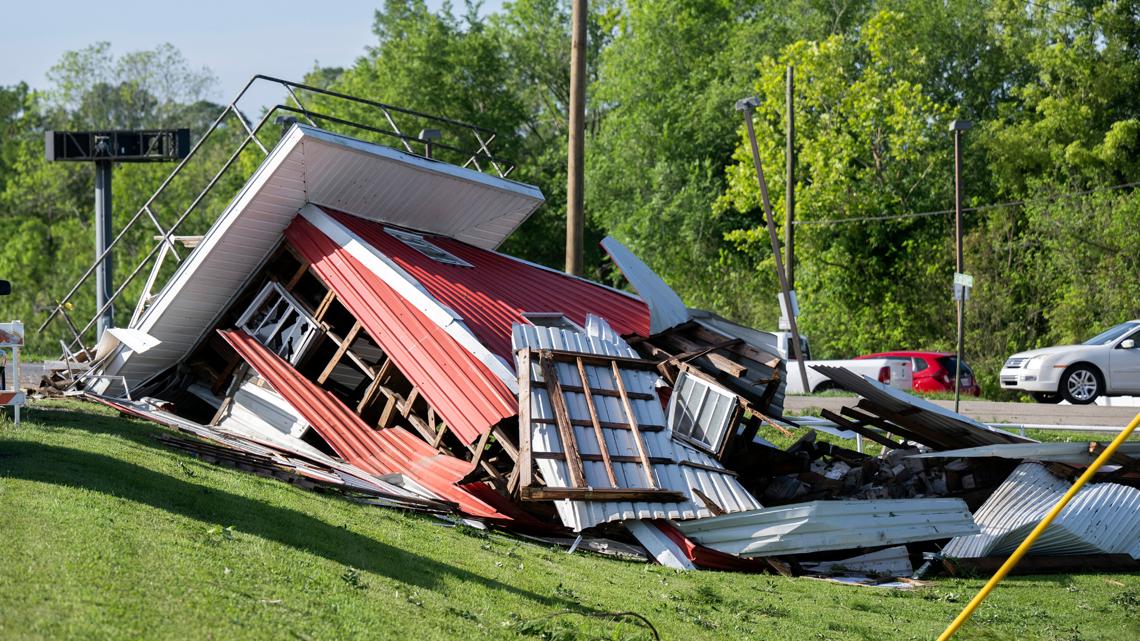 Pregnant woman, unborn baby among 3 confirmed deaths due to Louisiana storms - Vimarsana News