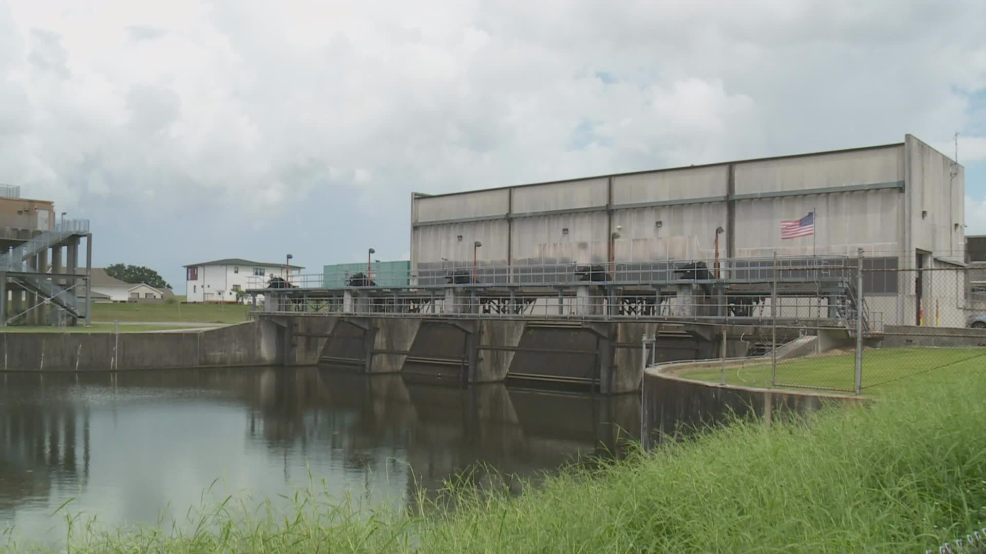 "If this thing blows up into a cat. 3 tonight or tomorrow morning, we're not going to sit on that," a Jefferson Parish official says.