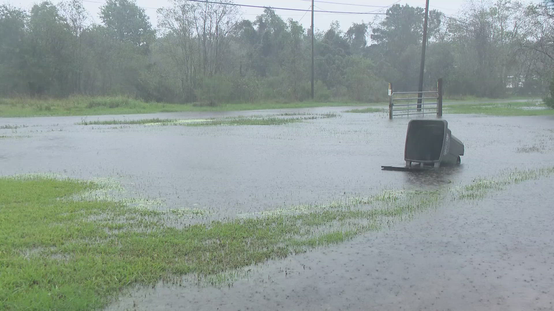 Coastal flooding in St. Tammany Parish neighborhoods in Louisiana ...