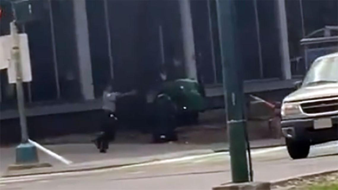 Security guard who shot man 7 times near main library gets fired, company to provide "refresher training" - Vimarsana News