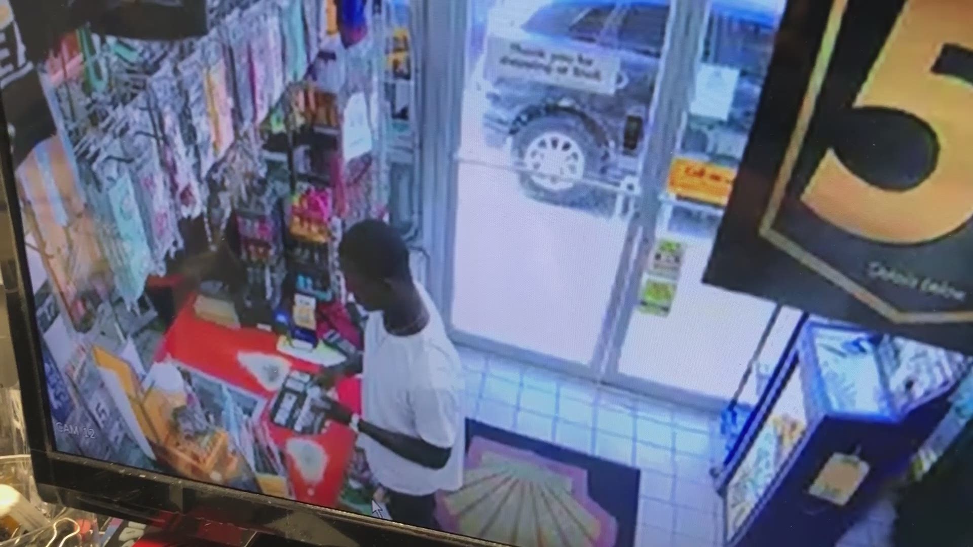 Surveillance video of Keeven Robinson at the Jefferson Shell Station prior to his chase and death after a struggle with Jefferson Parish deputies.
