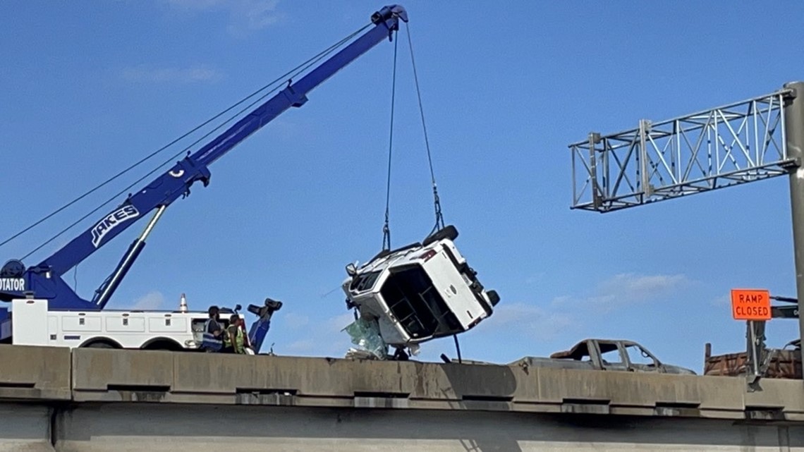 Crews clear wreckage after 'superfog' near New Orleans causes highway crashes that killed at least 7 - Vimarsana News