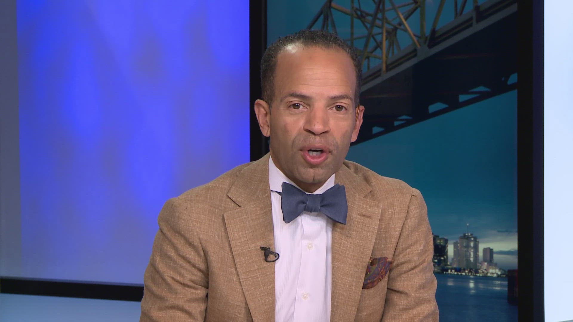 Dr Corey Hebert talks about health and sports and has a healthy tip for adding cinnamon to this specific drink.