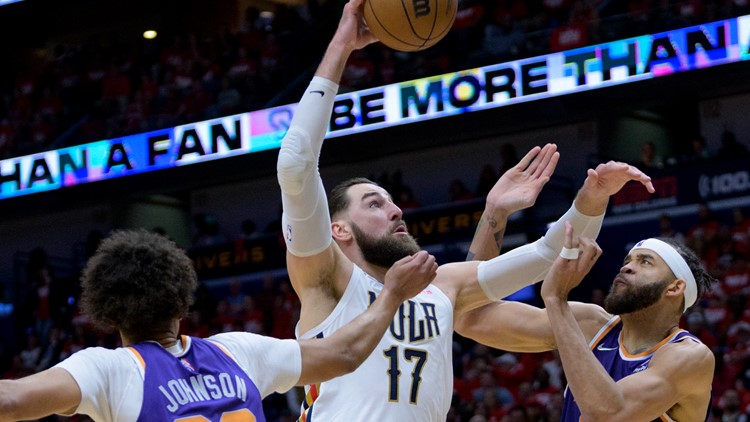 Pelicans use strong second half to stomp Suns, even series