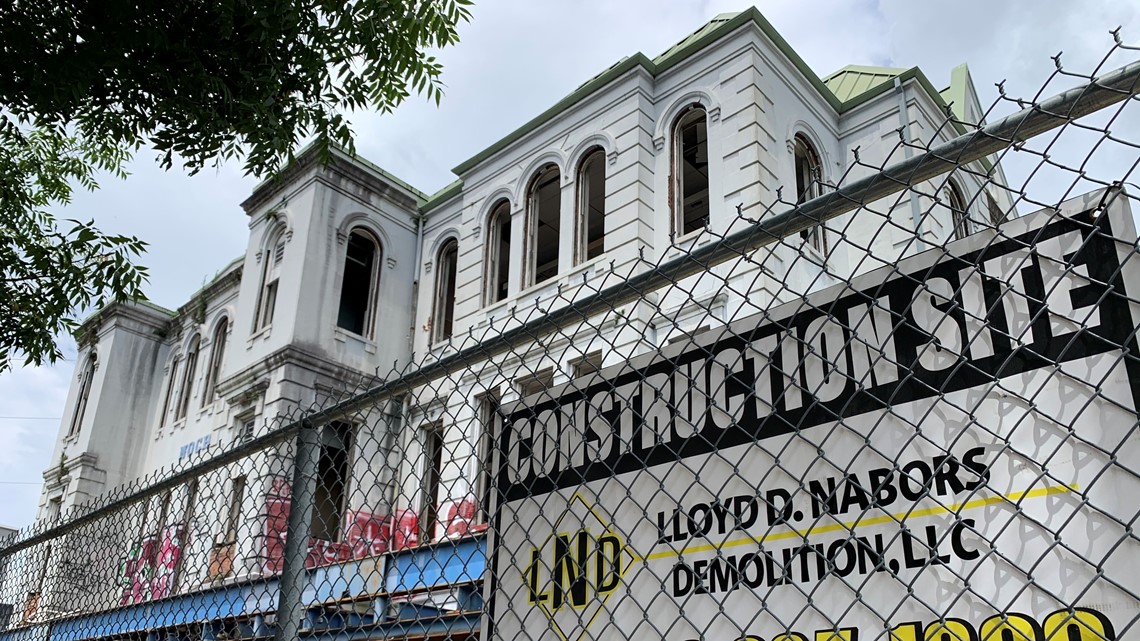 'End of the era' | Demolition begins at McDonogh 11 - Vimarsana News