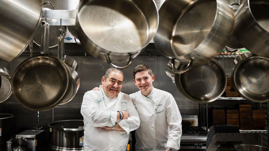 Emeril to open another New Orleans restaurant - Vimarsana News