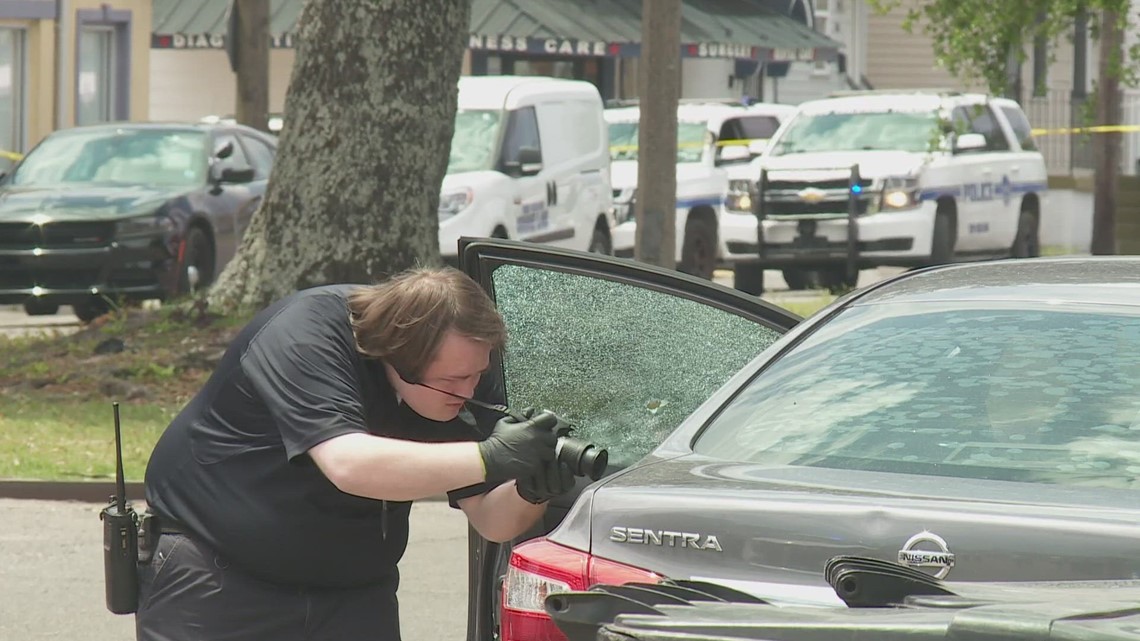 Two separate incidents - women shot, one dead - both with kids in the car - Vimarsana News