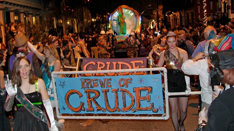 Krewe du Vieux to 'scale down' 2022 parade, Avegno drops out