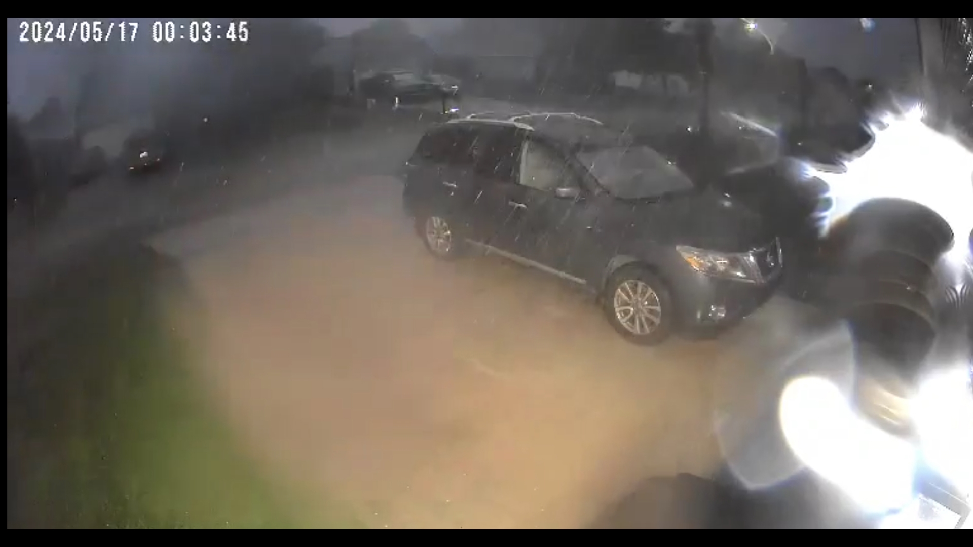 Storms in Slidell late just after midnight off of Old Spanish Trail: Video: Joseph Loetzerich