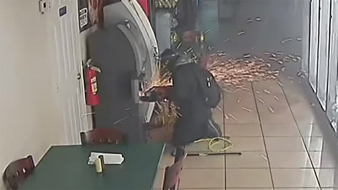 It took so long for burglar to saw into ATM that he pulled up a chair - Vimarsana News