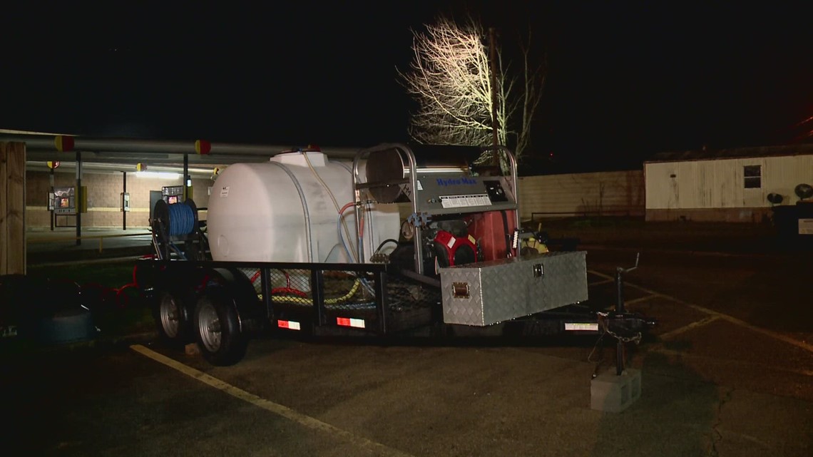 Kentwood business owner brings in 550 gallon water tank to help