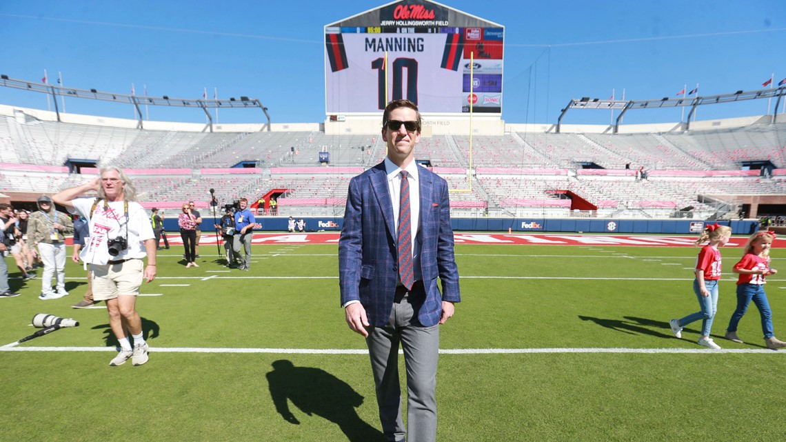 Ole Miss football retires Eli Manning's jersey number - The Oxford