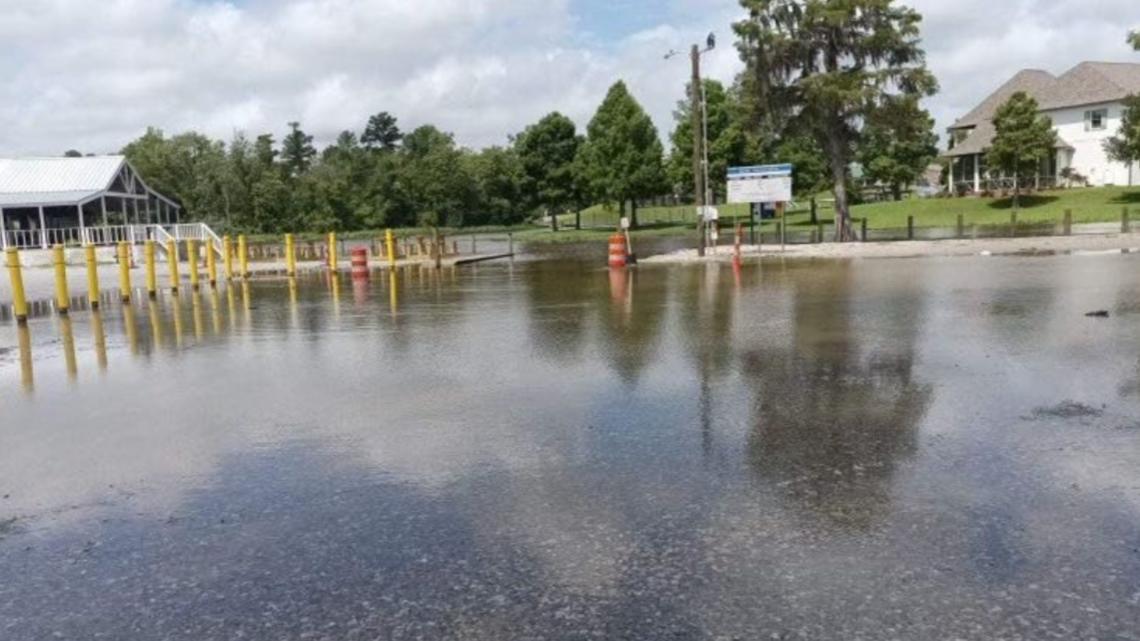 All waterways in Tangipahoa Parish closed to recreational traffic until further notice